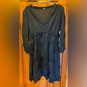 Black v neck linen dress